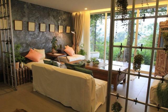 Ruth'S Bed & Breakfast ليمبانغ المظهر الخارجي الصورة