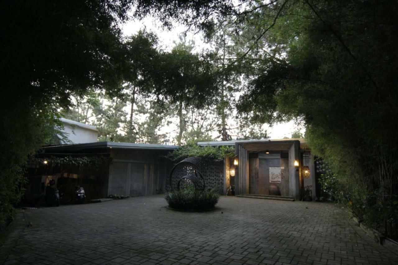 Ruth'S Bed & Breakfast ليمبانغ المظهر الخارجي الصورة
